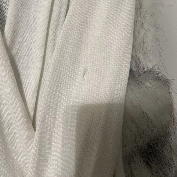 Lilly Pulitzer Sydelle Wrap Sweater, Ivory, Cashmere Blend, Size Medium - Picture 9 of 16